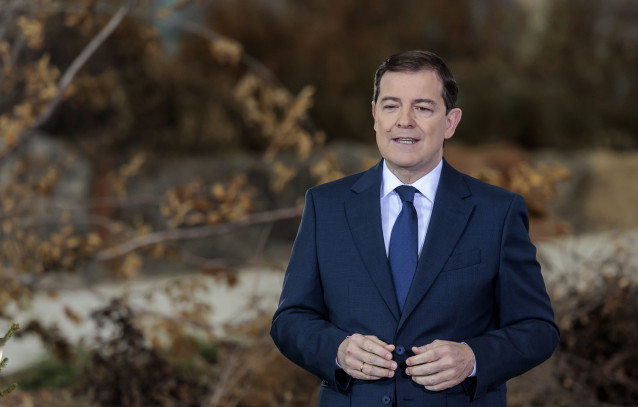 El presidente de la Junta de Castilla y León, Alfonso Fernández Mañueco, durante su mensaje de Año Nuevo.