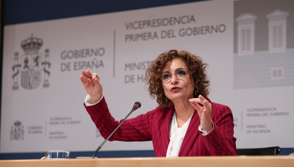 La vicepresidenta primera del Gobierno y ministra de Hacienda, María Jesús Montero, presenta la propuesta del nuevo modelo de financiación autonómica, a 9 de enero de 2026, en Madrid (España). El