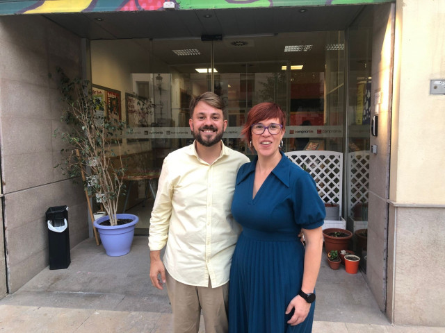 Archivo - Àgueda Micó y Alberto Ibáñez, diputados de Compromís en el Congreso.