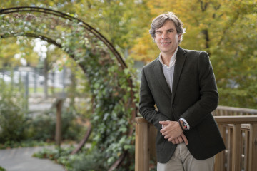 Archivo - Director de Marketing de LG, Miguel Ángel Fernández,