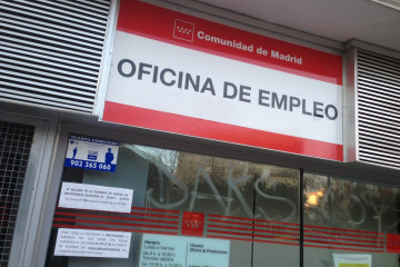 Archivo - Paro, parados, oficinas de empleo del INEM