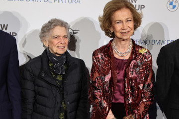 Archivo - La Reina Sofía y la Princesa Irene de Grecia, en la 37º edición de los Premios BMW de Pintura, celebrados en el Teatro Real