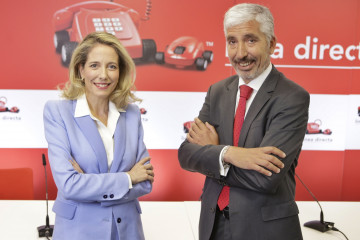 Archivo - La consejera Delegada de Línea Directa Aseguradora, Patricia Ayuela, y el director financiero, Carlos Rodríguez.