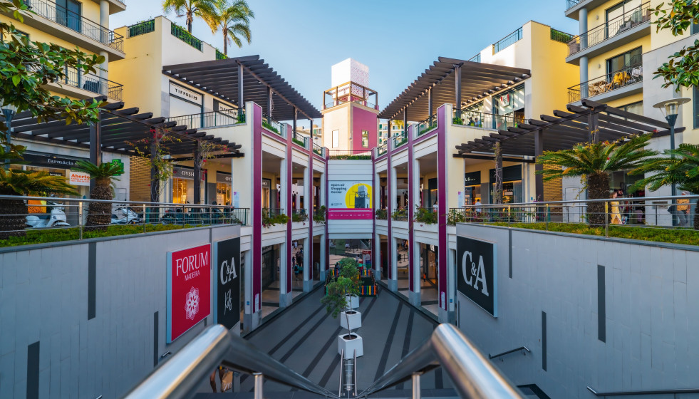 Archivo - Centro comercial Forum Madeira