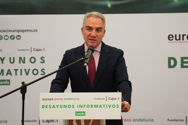El vicesecretario de Política Autonómica y Local y Análisis Electoral del PP y diputado en el Congreso, Elías Bendodo, durante su intervención en los desayunos informativos de Europa Press Andalucía. A 16 de enero de 2026, en Málaga (Andalucía, España). E