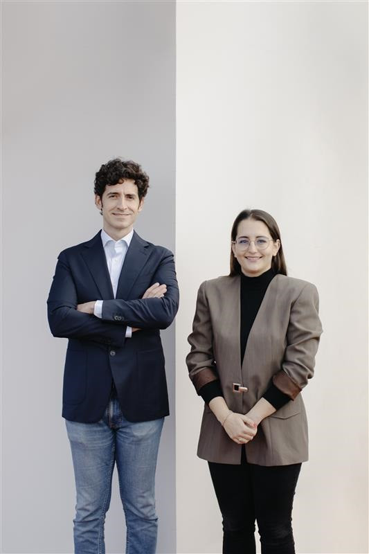 Cristian Merino (CEO) y Atzarí Surinyach (CPO) de Multiplo Capital