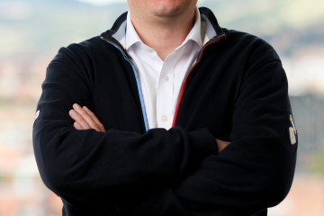 Archivo - El consejero delegado de Revolut Perú, Julien Labrot.