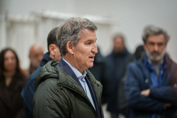 El presidente del PP, Alberto Núñez Feijóo, en una comparecencia a los medios para informar sobre el accidente ferroviario en Adamuz. A 19 de enero de 2026 en Adamuz, Córdoba (Andalucía, España)