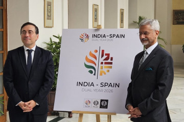 El ministro de Asuntos Exteriores, Unión Europea y Cooperación, José Manuel Albares, con su homólogo indio, Subrahmanyam Jaishankar, en una visita oficial en Nueva Delhi el 21 de enero de 2026.