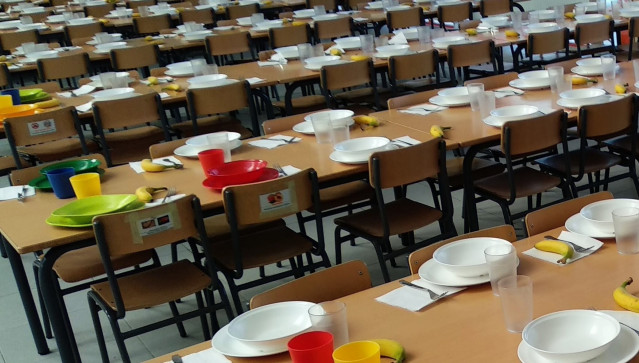 Archivo - Comedor en un centro educativo.