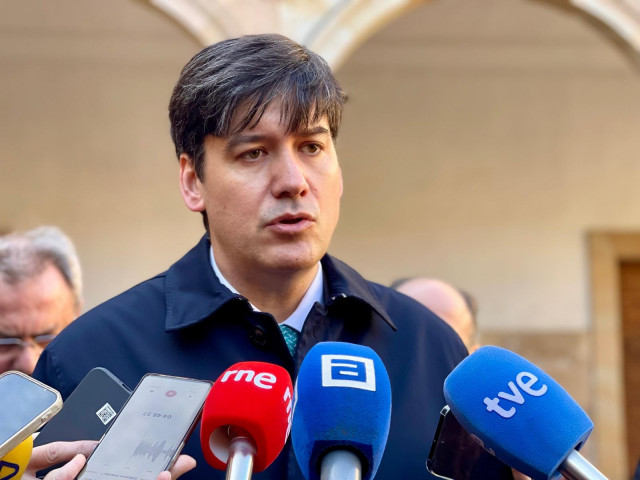 El Consejero De Ciencia, Industria Y Empleo Del Principado De Asturias, Borja Sánchez, Durante Su Atención A Medios Este Miércoles.