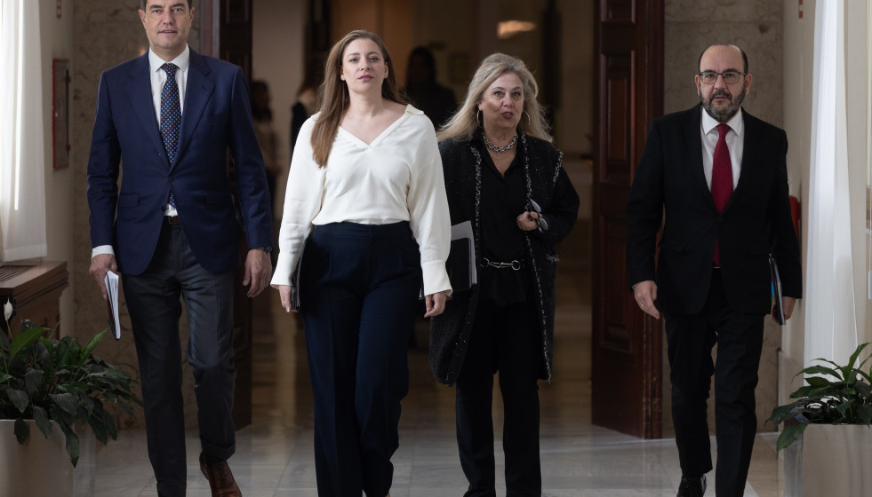 Archivo - La portavoz del PP en el Congreso, Ester Muñoz, a su llegada a la Junta de Portavoces del Congreso de los Diputados, a 9 de diciembre de 2025, en Madrid (España).