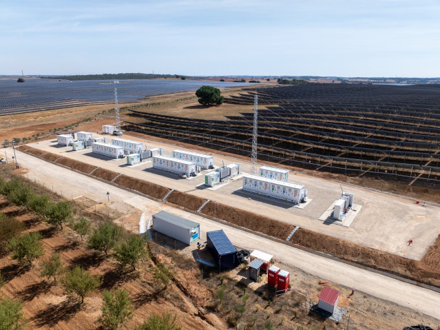 Iberdrola pone en operación en Cuenca las dos primeras grandes baterías de España