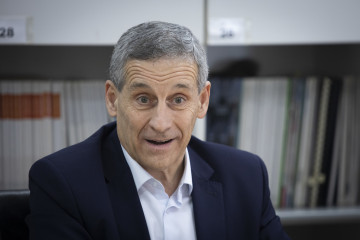 Archivo - El exdirector de la Agencia Espacial Española Miguel Belló durante una reunión. A 7 de marzo de 2023, en Sevilla (Andalucía, España).