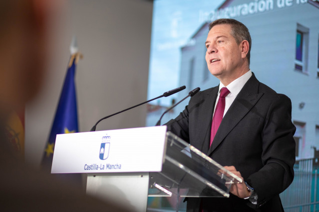 El presidente de Castilla-La Mancha, Emiliano García-Page, inaugura la ampliación y reforma del Colegio público de Educación Infantil y Primaria ‘Valdemembra’.