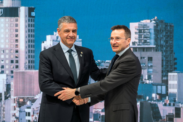 Iberia firma acuerdos con Argentina, Puerto Rico y Perú para fomentar turismo europeo en estos países.