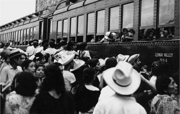 Archivo - La exposición 'Los niños de la guerra cuentan su vida, cuentan tu historia', que reúne material inédito de los menores que fueron evacuados a la Unión Soviética durante la Guerra Civil, recorrerá en los próximos meses varias ciudades tanto españ