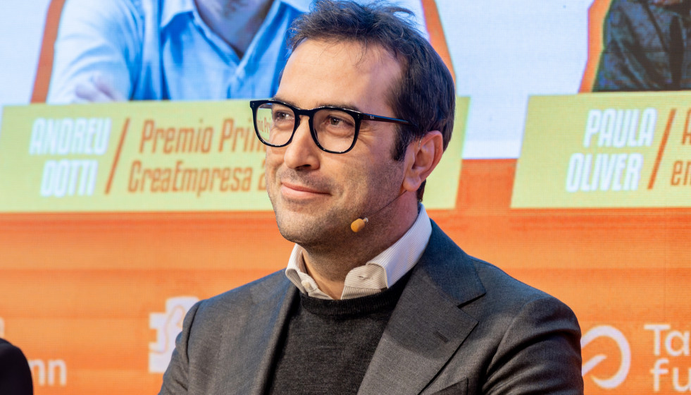 El ministro de Economía, Comercio y Empresa, Carlos Cuerpo, durante un encuentro informativo organizado por la Fundación Bertelsmann, en el Espacio Bertelsmann, a 13 de enero de 2026, en Madrid (Esp