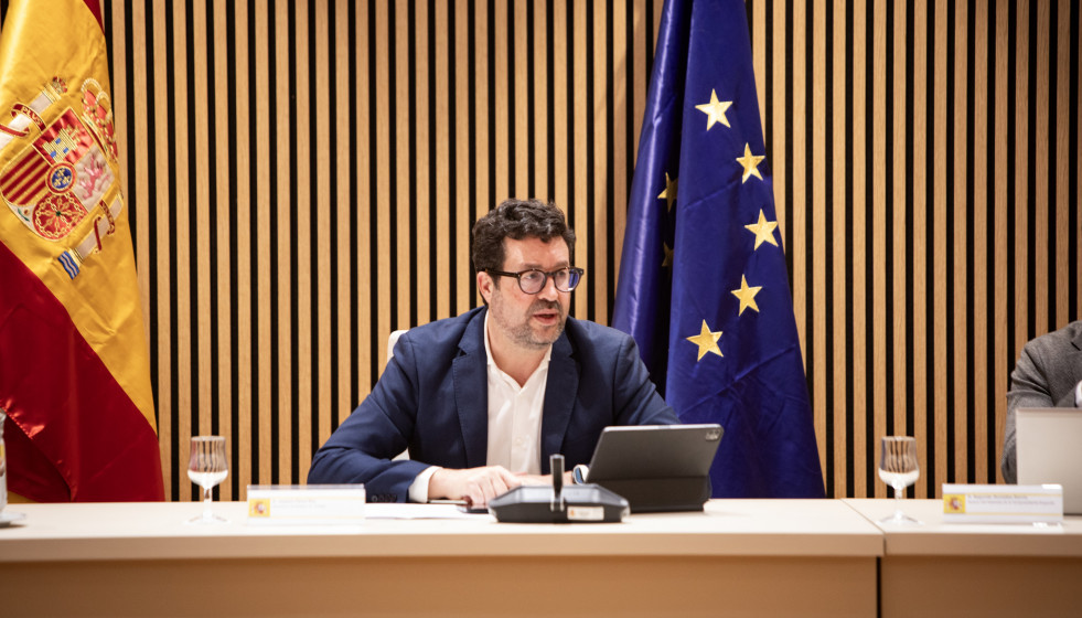 El secretario de Estado de Trabajo, Joaquín Pérez Rey, durante la reunión de este lunes, 26 de enero, con los agentes sociales para abordar la subida del SMI