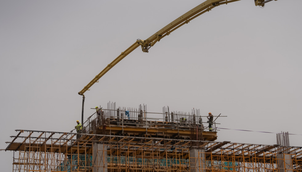 Archivo - Asprima propone medidas para desbloquear miles de viviendas mediante reformas en la infraestructura eléctrica.