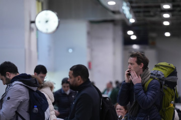 Varias personas afectadas por las incidencias de Rodalies en los últimos días.