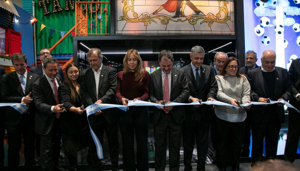 Buenos Aires se consolida en Fitur 2026 como destino gastronómico, eventos masivos y turismo de reuniones.