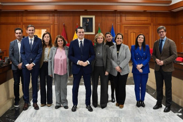 Encuentro institucional en el Ayuntamiento de Córdoba con Indra Group.
