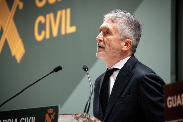 El ministro del Interior, Fernando Grande-Marlaska, comparece en rueda de prensa, en la sede de la Dirección General de la Guardia Civil