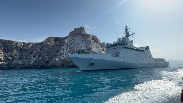 Archivo - El BAM 'Furor' realizando vigilancia marítima