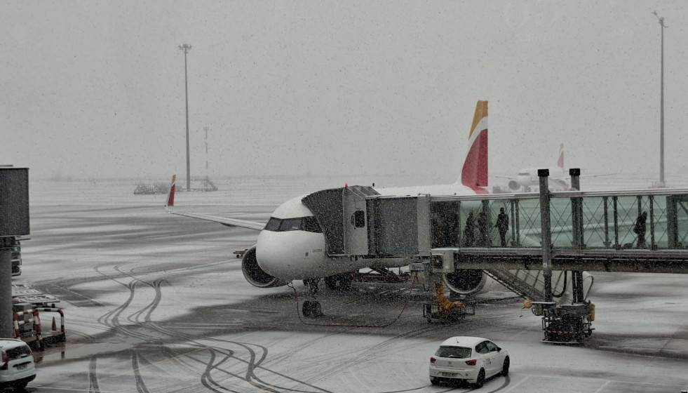 El aeropuerto Adolfo Suárez Madrid-Barajas, en Madrid, este miércoles, 28 de enero.