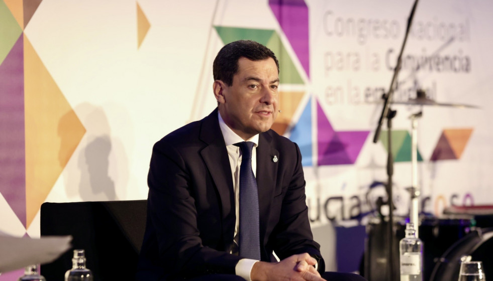 Juanma Moreno, durante su participación en Córdoba en el Congreso Nacional para la Convivencia en la Era Digital 'Andalucía frente el acoso'.