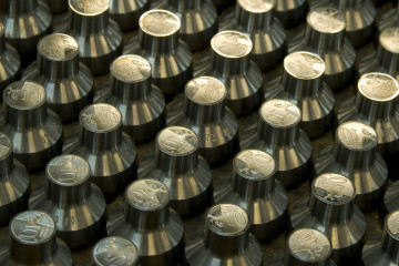 Archivo - Imagen de recurso de monedas de euro.