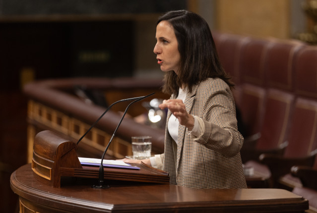 Archivo - La portavoz de Podemos en el Congreso, Ione Belarra, interviene durante un pleno en el Congreso de los Diputado