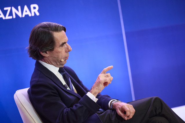 Archivo - El expresidente del Gobierno, José María Aznar, durante la  presentación de su último libro ‘Orden y libertad’, a 10 de diciembre de 2025, en Madrid (España). El libro se presenta como una cartografía del presente: desde la irrupción de la intel