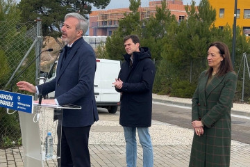 Jorge Azcón ha trasladado la importancia de que los aragoneses depositen sus votos el 8 de febrero.