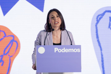 La secretaria política de Podemos y eurodiputada, Irene Montero, interviene durante el acto ‘Regularización son derechos’, a 26 de enero de 2026, en Madrid (España).