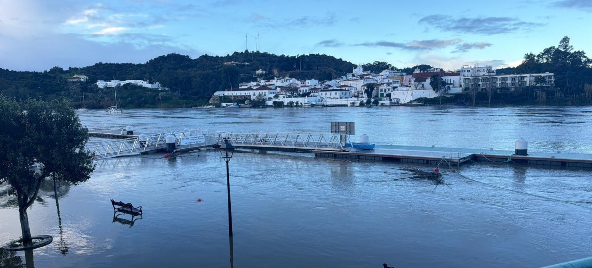 EuropaPress 7263078 rio guadiana paso sanlucar guadiana