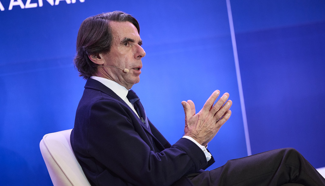 Archivo - El expresidente del Gobierno, José María Aznar, durante la  presentación de su último libro ‘Orden y libertad’, a 10 de diciembre de 2025, en Madrid (España).