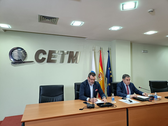 El secretario general adjunto de la CETM, Dulsé Díaz Fresno (izquierda) y el presidente de la CETM, Carmelo González (derecha)