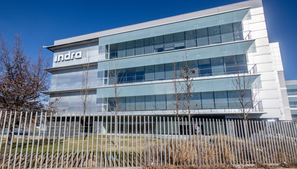 Archivo - Fachada de la sede de Indra, a 5 de febrero de 2025, en Madrid (España).