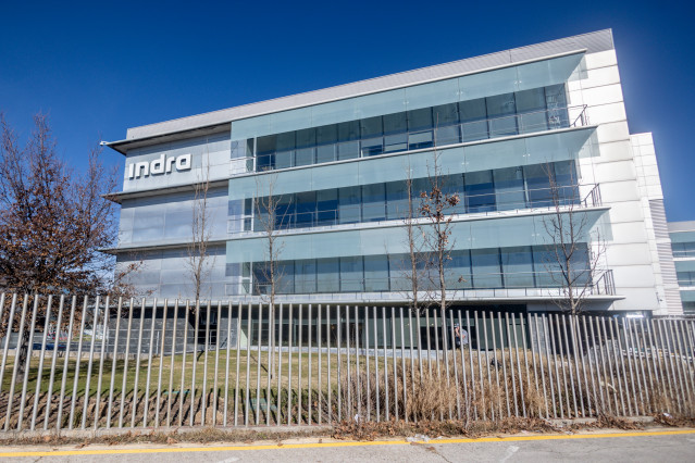 Archivo - Fachada de la sede de Indra, a 5 de febrero de 2025, en Madrid (España).