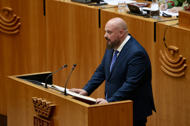 El presidente de la Asamblea de Extremadura,  Manuel Naharro