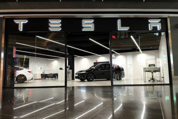 Tesla sigue confiando en España y realiza tres nuevas aperturas en Galicia, País Vasco y Madrid