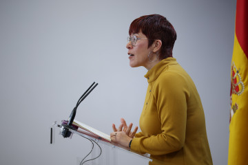 Archivo - La diputada de Compromís, Àgueda Micó, durante una rueda de prensa