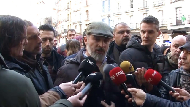 El presidentde de Vox, Santiago Abascal, este jueves en la plaza del Torico de Teruel.