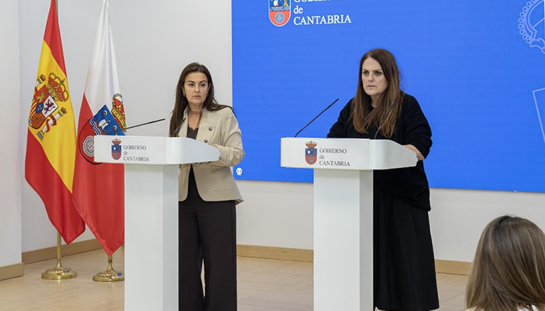 La consejera de Inclusión Social en rueda de prensa.- Archivo