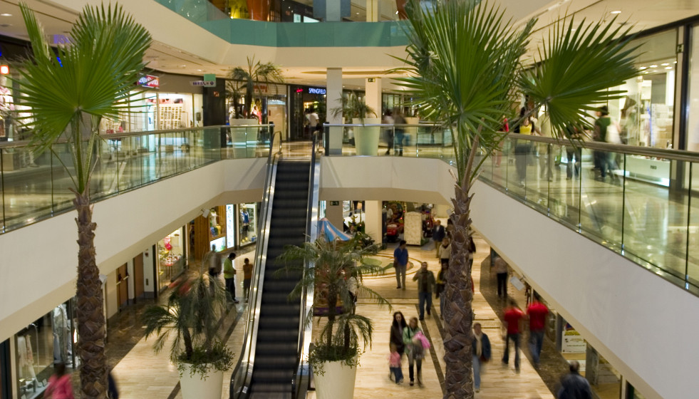 Archivo - Centro comercial de Sonae Sierra