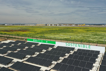 Planta fotovoltaica de Enaire.