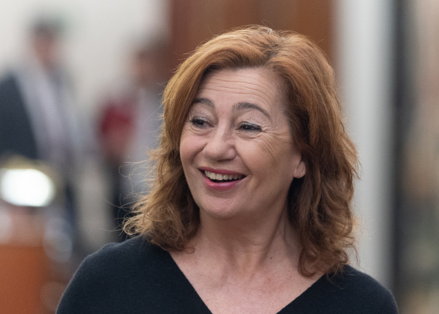 La presidenta de la mesa del Congreso, Francina Armengol, a su llegada a la reunión de la Mesa del Congreso de los Diputados, a 27 de enero de 2026, en Madrid (España).