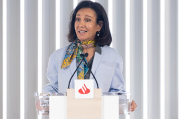 Archivo - La presidenta del Banco Santander, Ana Botín